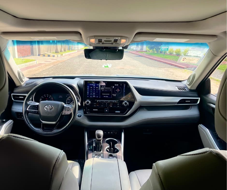 Toyota Highlander — photo 7