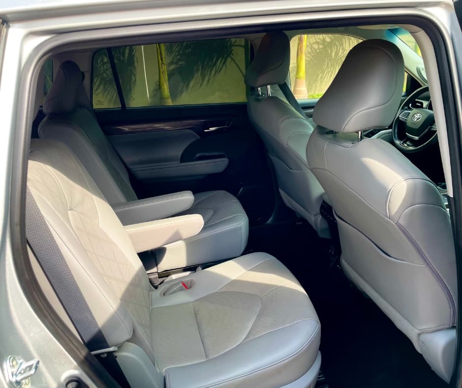 Toyota Highlander — photo 9