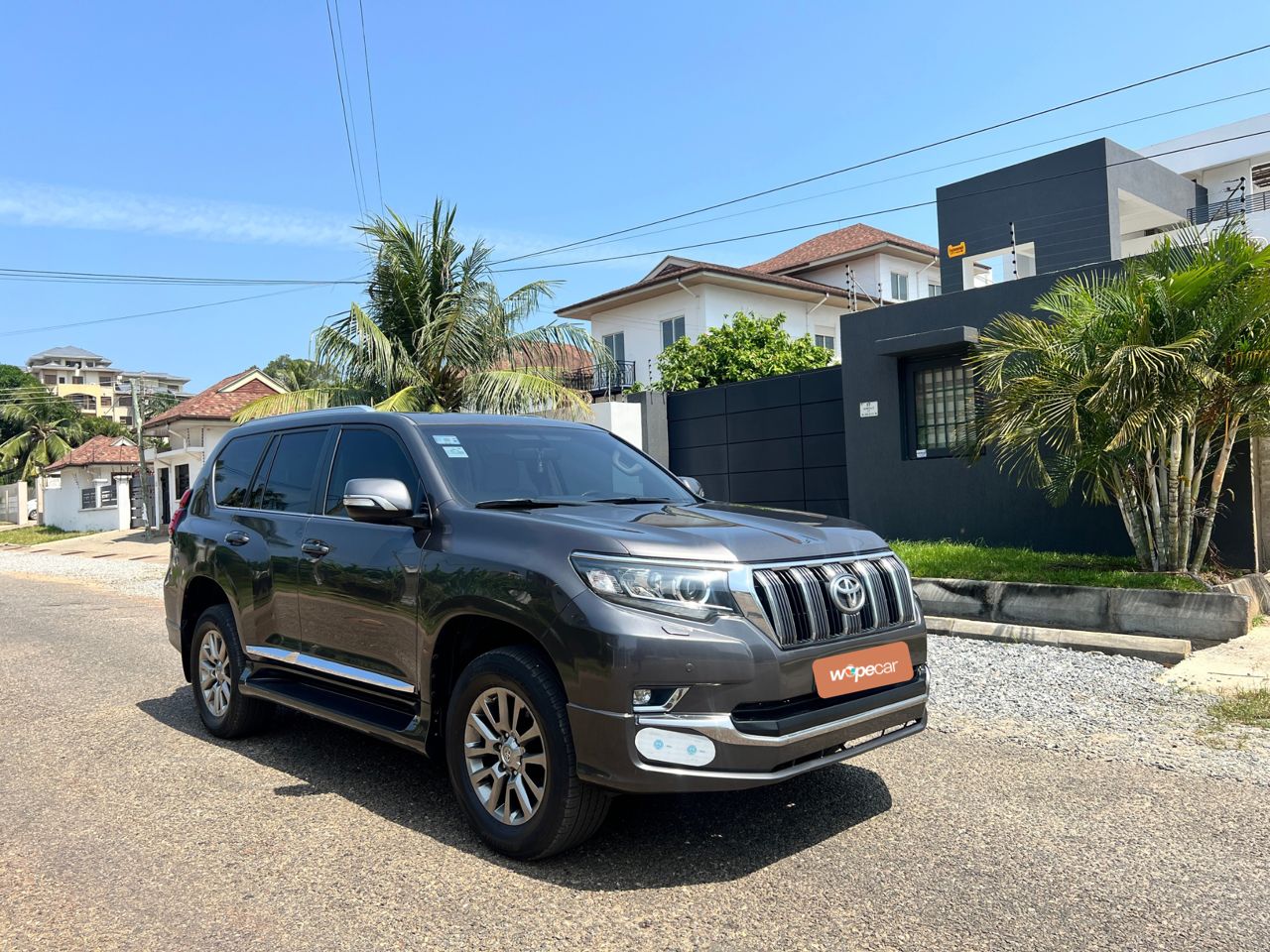 TOYOTA LANDCRUISER PRADO